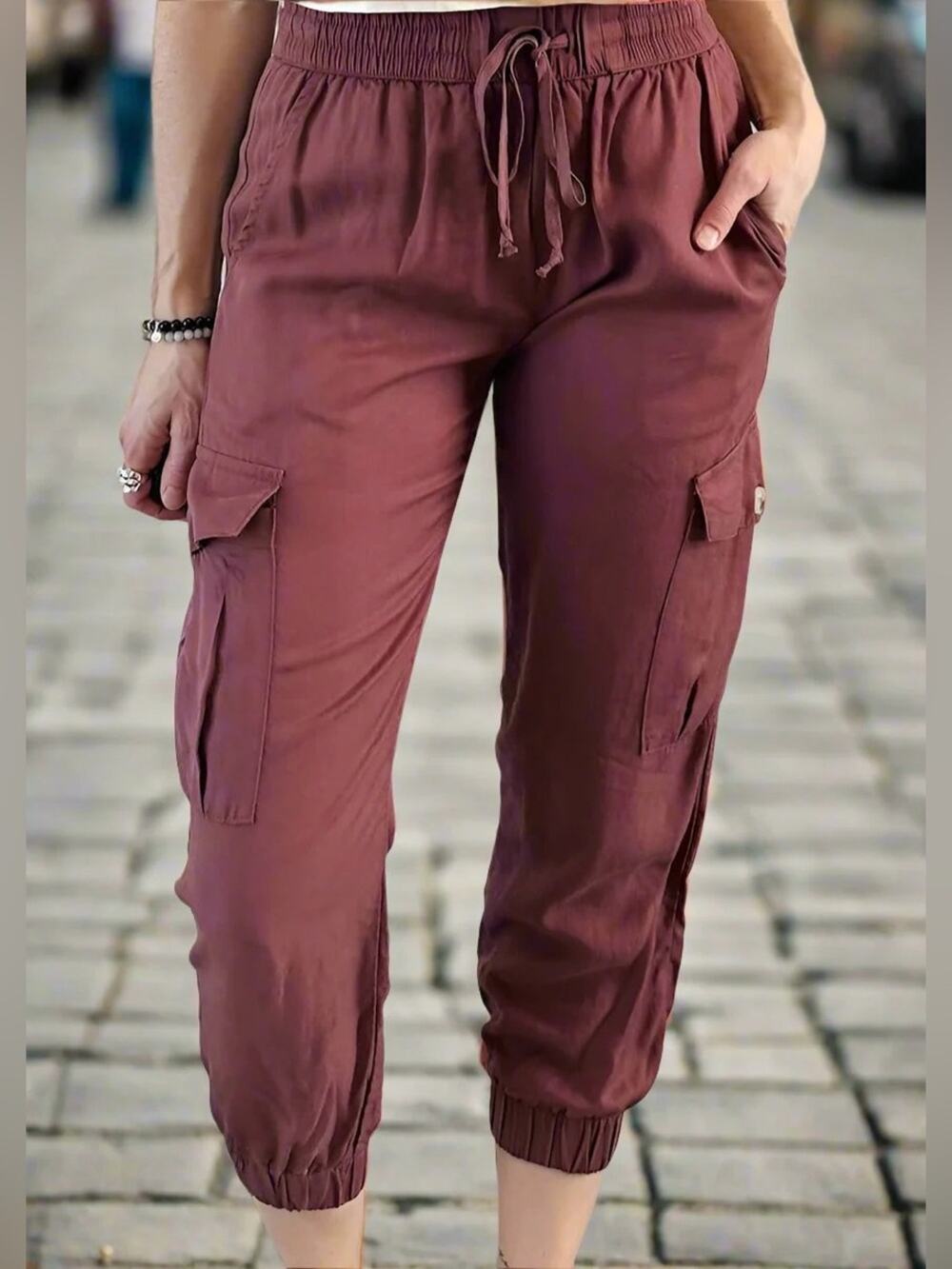 Dress Forum Marcia Cargo Jogger Pants Size Medium Cinnamon